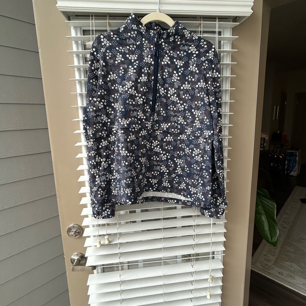 Floral Print Sporty Quarter Zip Pullover
